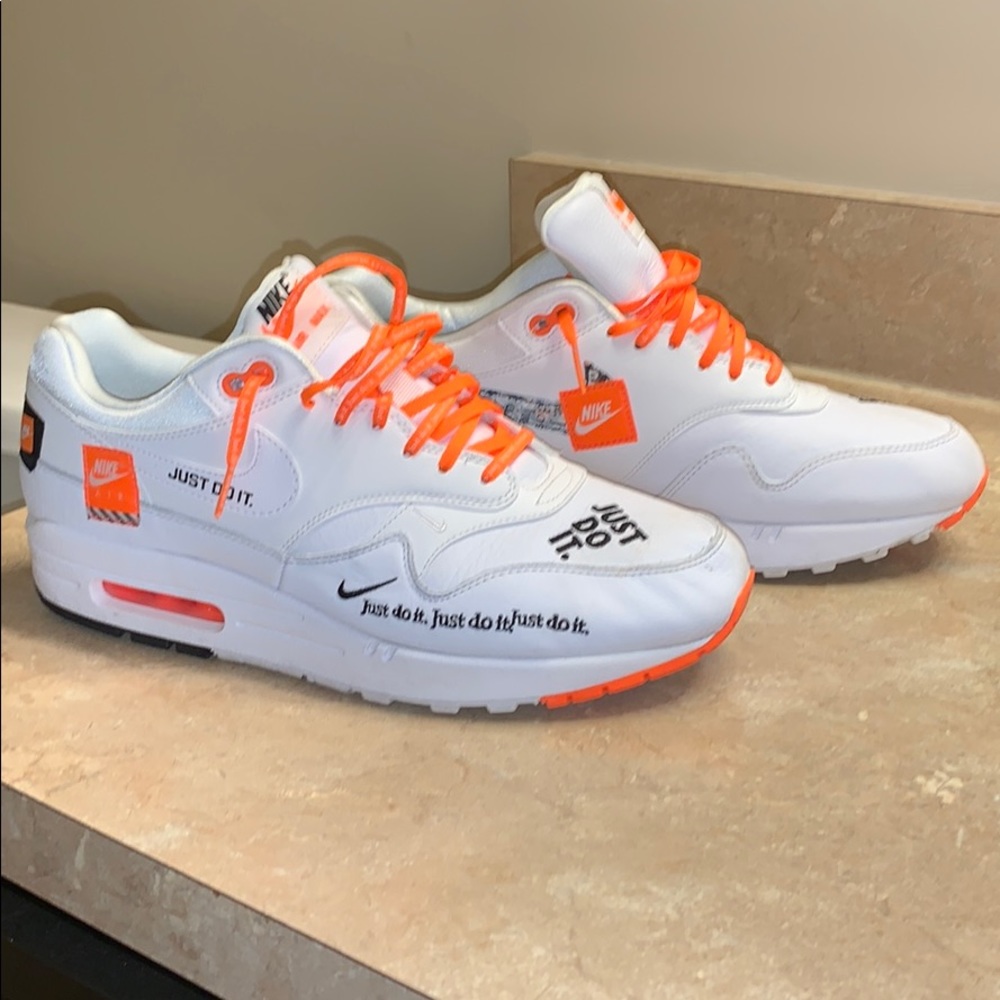 Nike Air Max Shoes